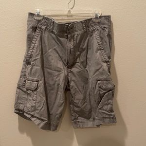 WearFirst cargo shorts gray size 34 waist